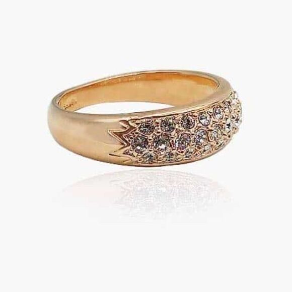 2/$40 Ladies Exceptional Gold Ring - Picture 2 of 7